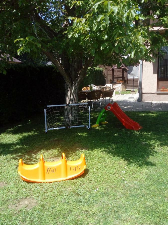 Balatonberény Tulman Apartment מראה חיצוני תמונה